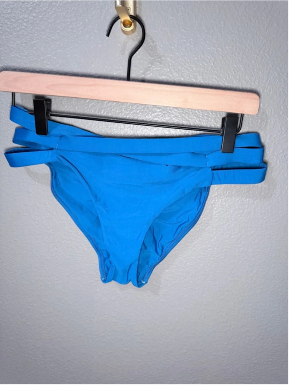 Women's Pq swim Blue Strappy Bikini Bottom M